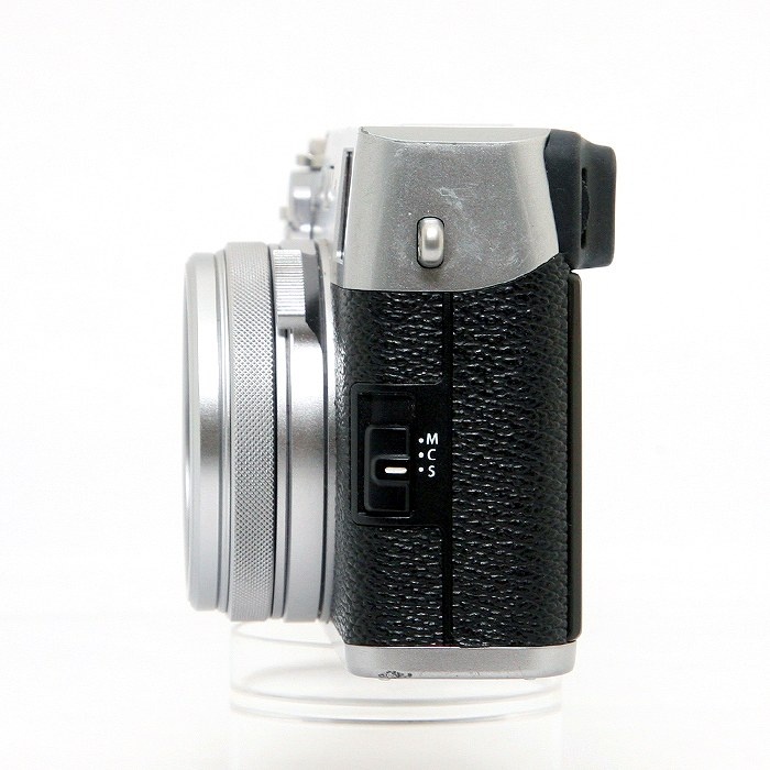 フジフイルム X100F-S シルバー ※充電器無し