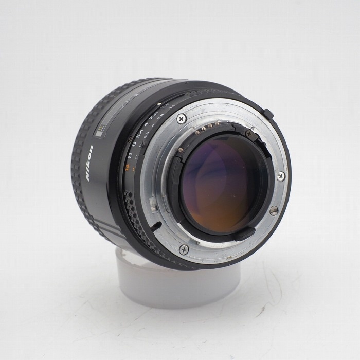 ニコン AF85/1.8