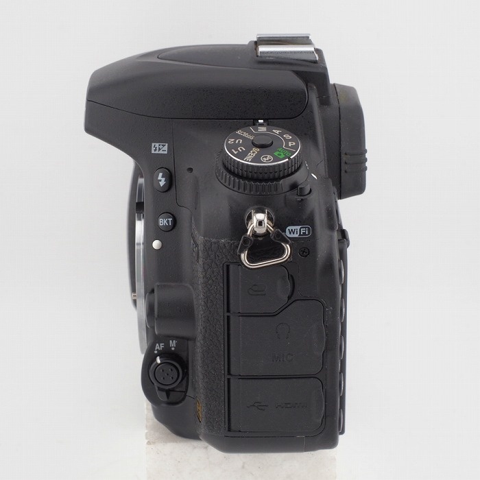 ニコン D750
