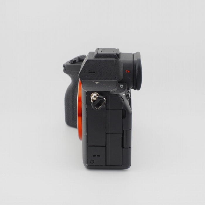 ソニー ILCE-7M4