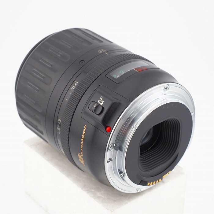 キヤノン EF 35-135 F4-5.6 USM