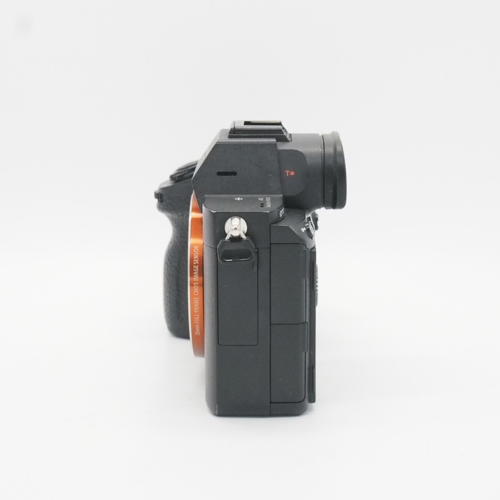 ソニー ILCE-7M3 アルフア7 III ボデイ