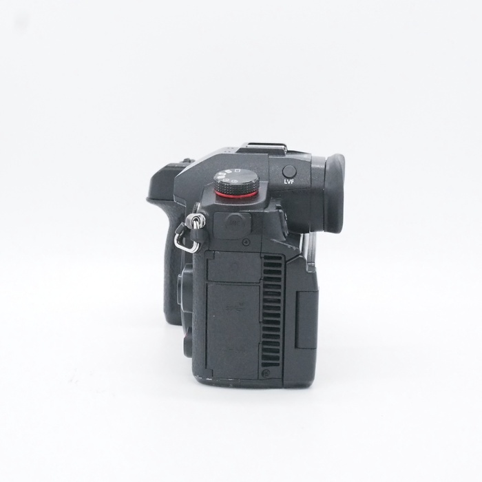 パナソニック DC-GH6