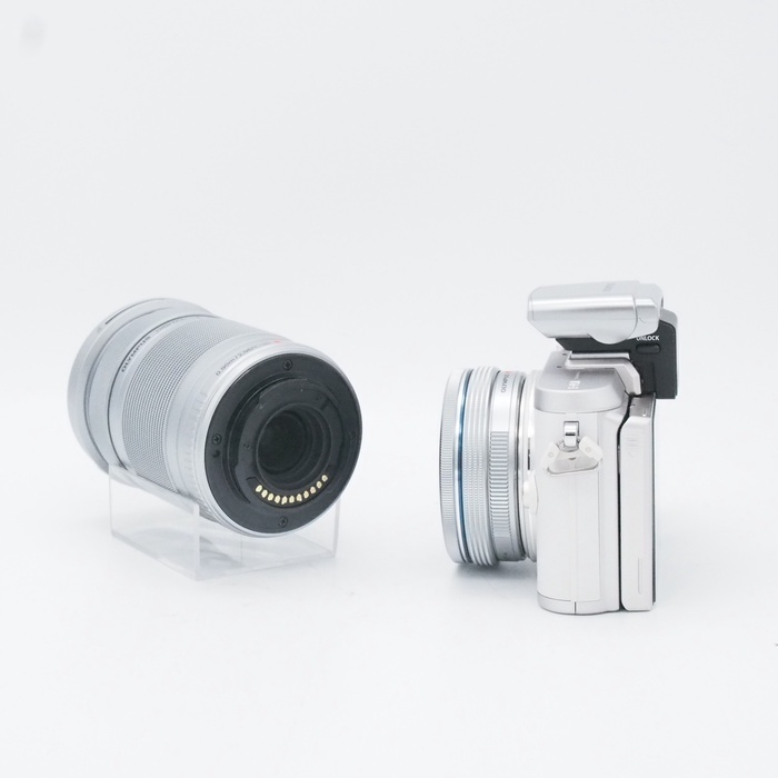 オリンパス E-PL8 EZダブルズームキツト ホワイト