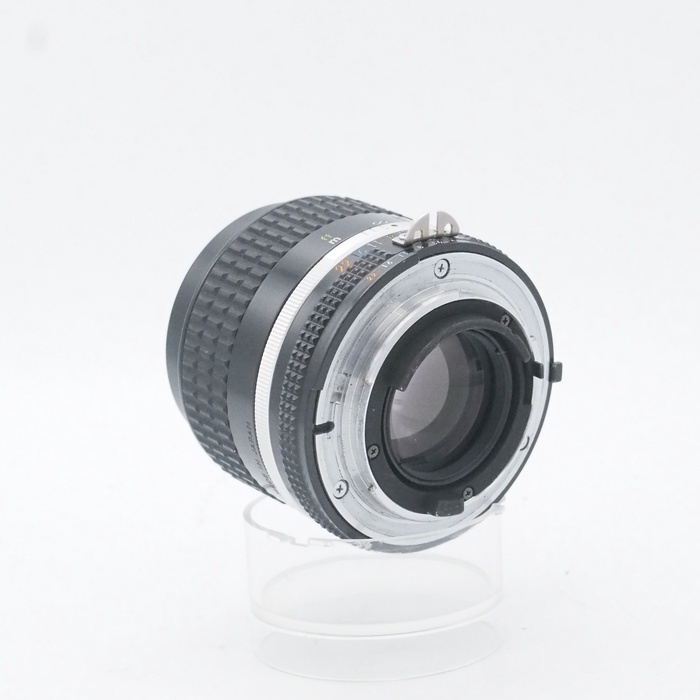 ニコン Ai-S 85/2.0