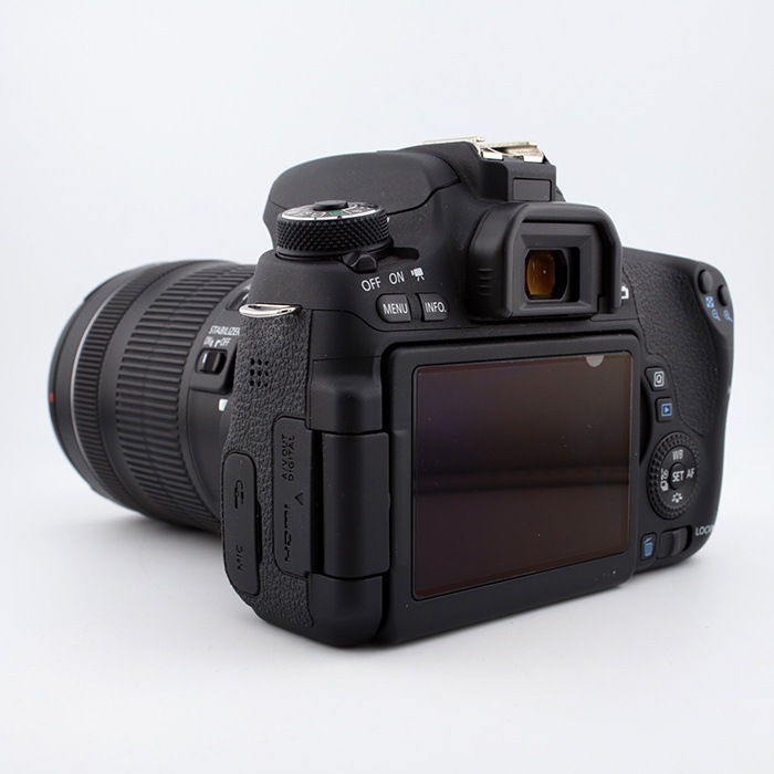 キヤノン EOS 8000D/18-135IS USM キツト