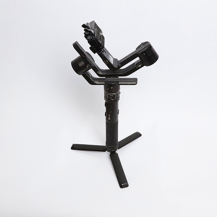 FEIYU TECH AK4500(デュアルハンドグリップ AKR1付)