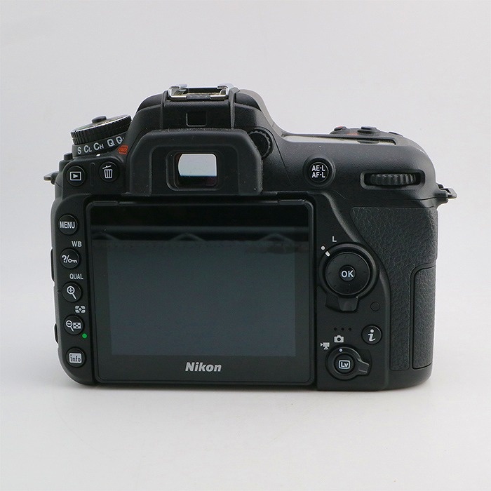 ニコン D7500 ボディ
