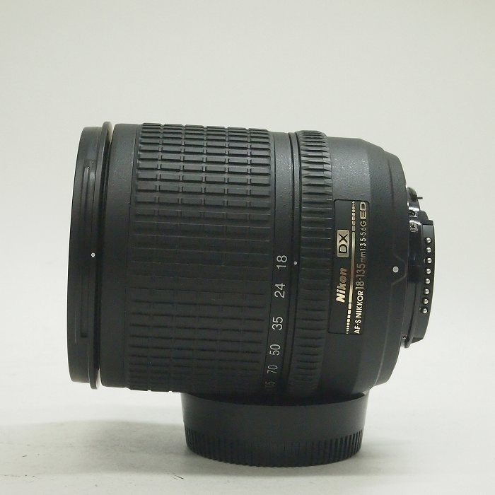 ニコン AF-S DX ED 18-135/3.5-5.6G