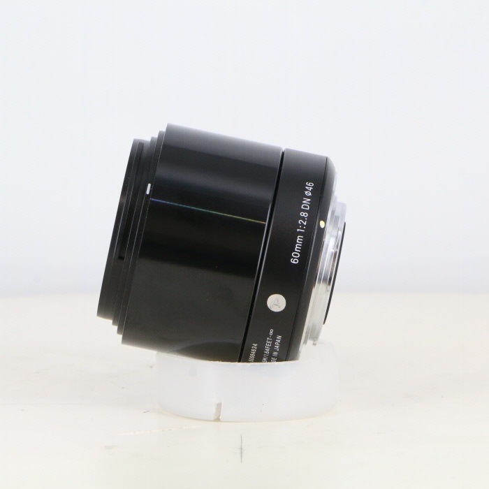 シグマ 60/2.8 DN ブラック マイクロフォーサーズ用