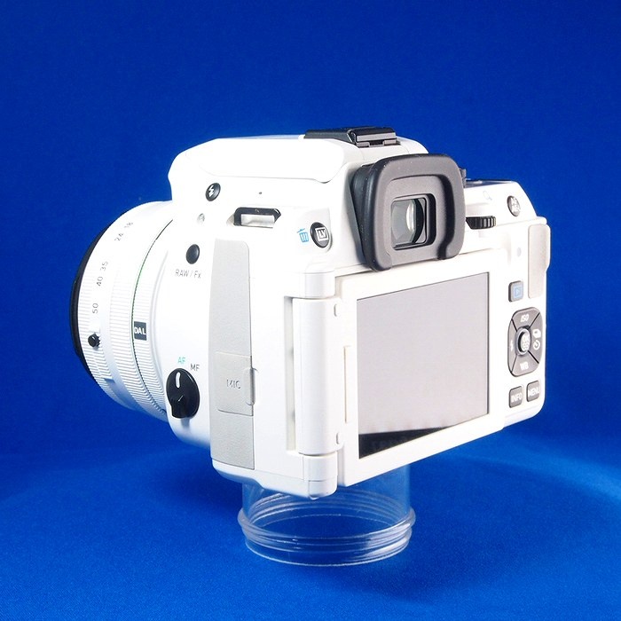 ペンタックス K-S2 18-50REキツト ホワイト