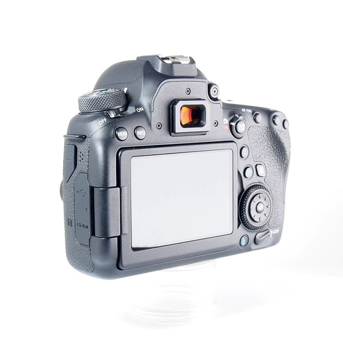キヤノン EOS 6D Mark II ボデイ