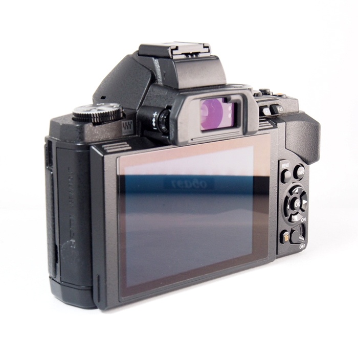 オリンパス OM-D E-M5 ブラック