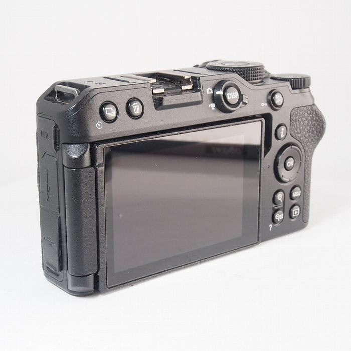 ニコン Z 30