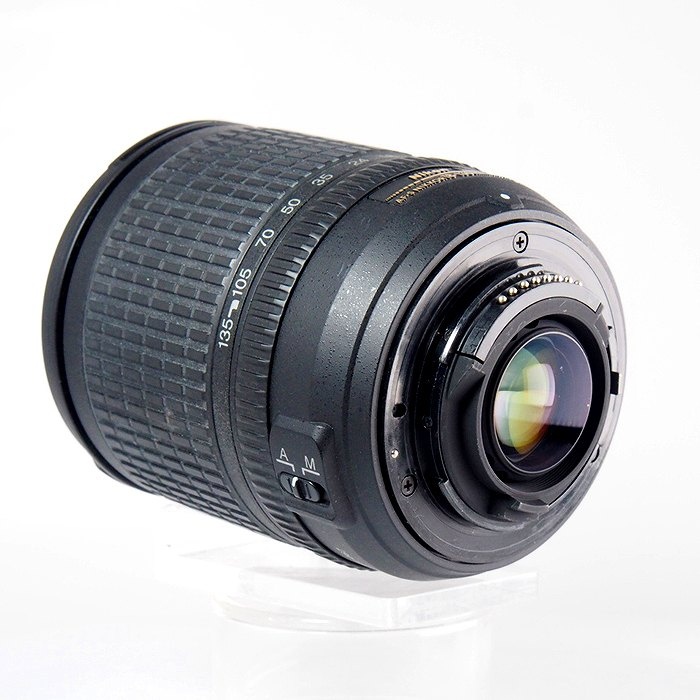 ニコン AF-S DX ED 18-135/3.5-5.6G