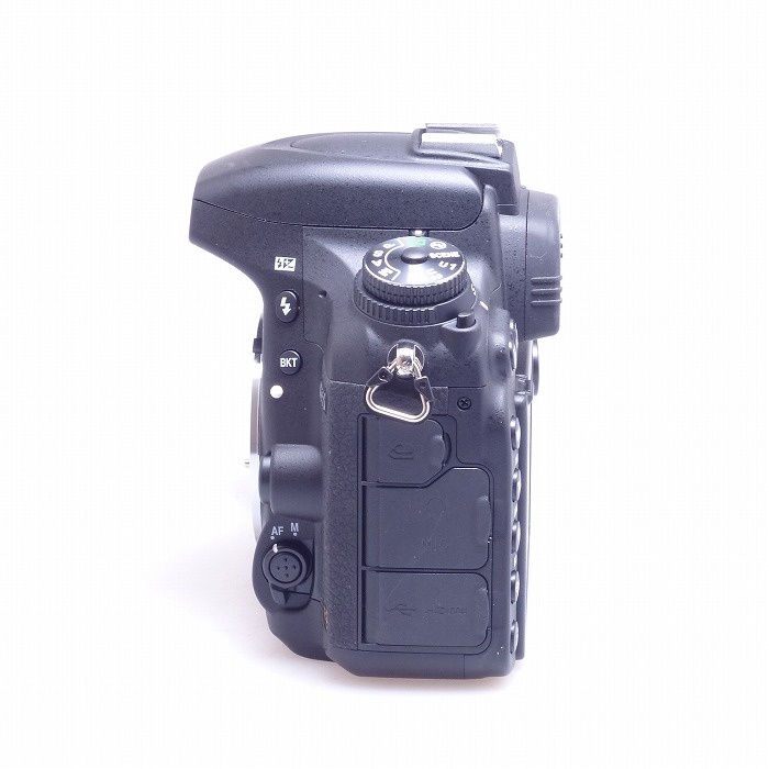 ニコン D750
