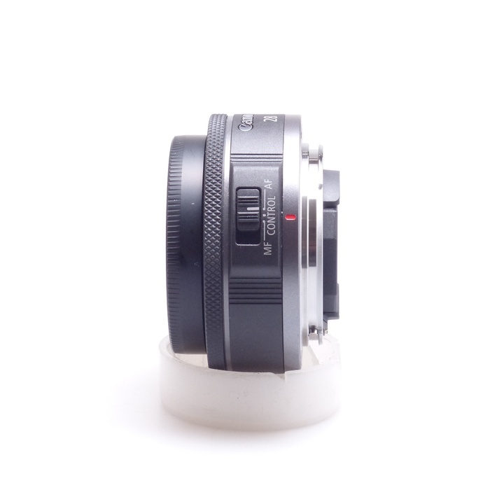 キヤノン RF28/F2.8 STM