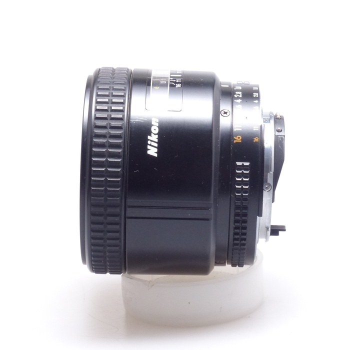ニコン AI AF 85/1.8