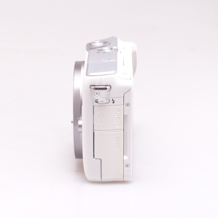キヤノン EOS M10 ホワイト