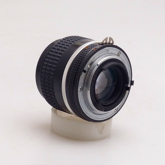 ニコン Ai-S 85/F2