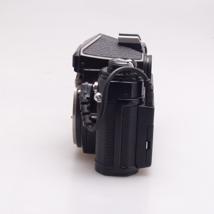 ニコン FE ブラック (MF-12データバック)