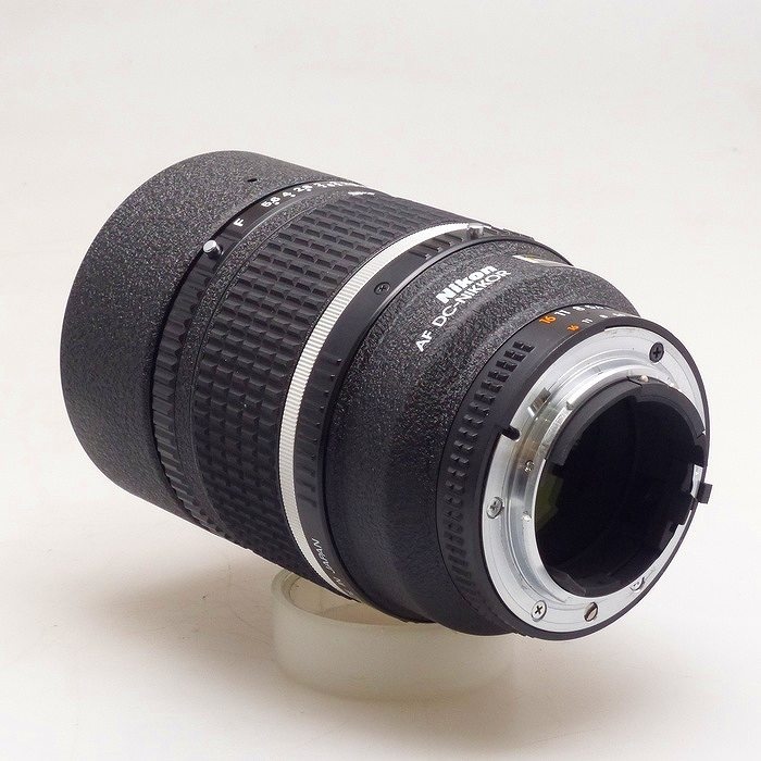 ニコン AI AF DC 135/2D