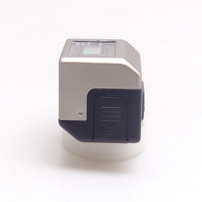 コンタックス TLA 200