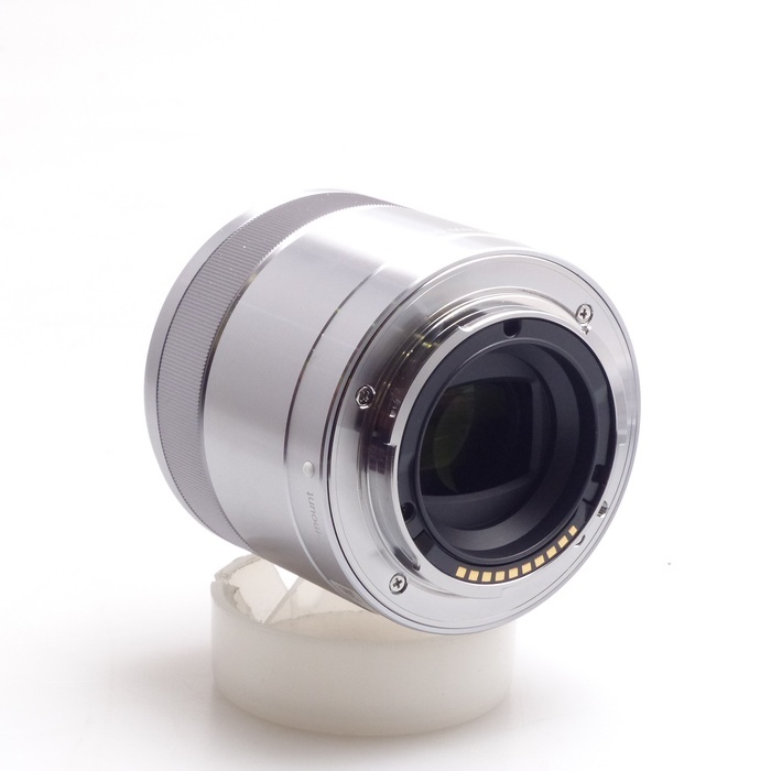 ソニー E30/F3.5 MACRO