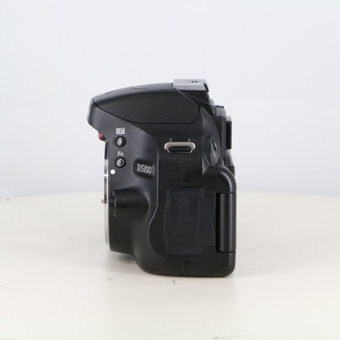 ニコン D5100 ボディ