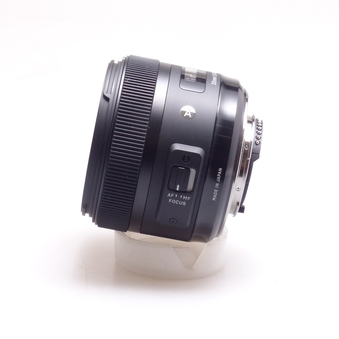 シグマ Art 30/1.4 DC HSM ニコンFマウント