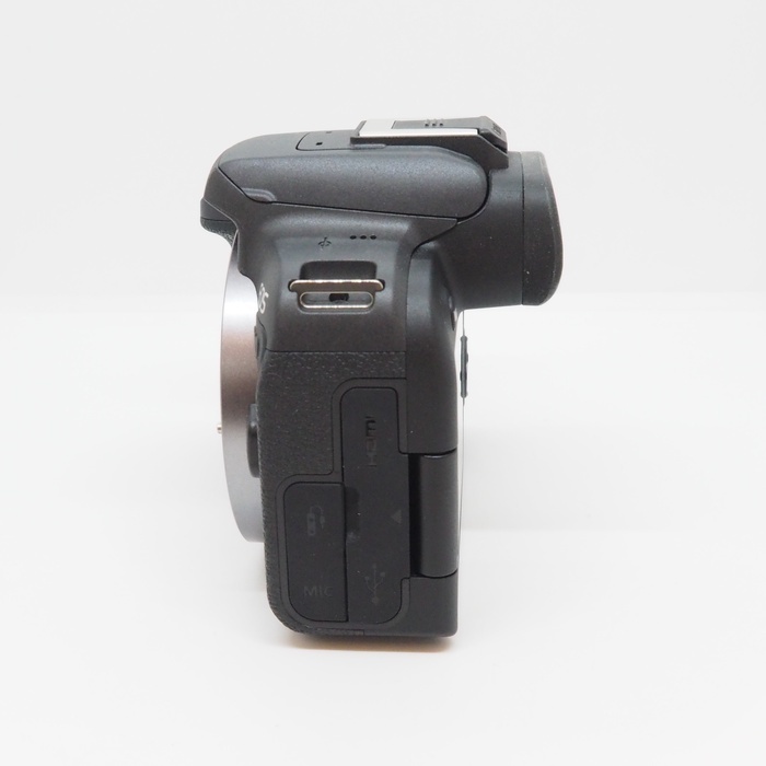 キヤノン EOS R10 ボデイ