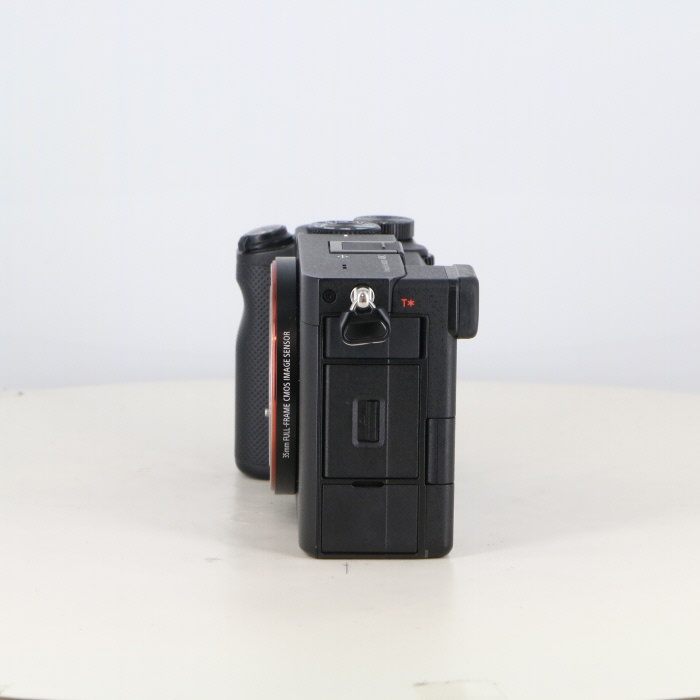ソニー α7C (ILCE-7C) ボデイ