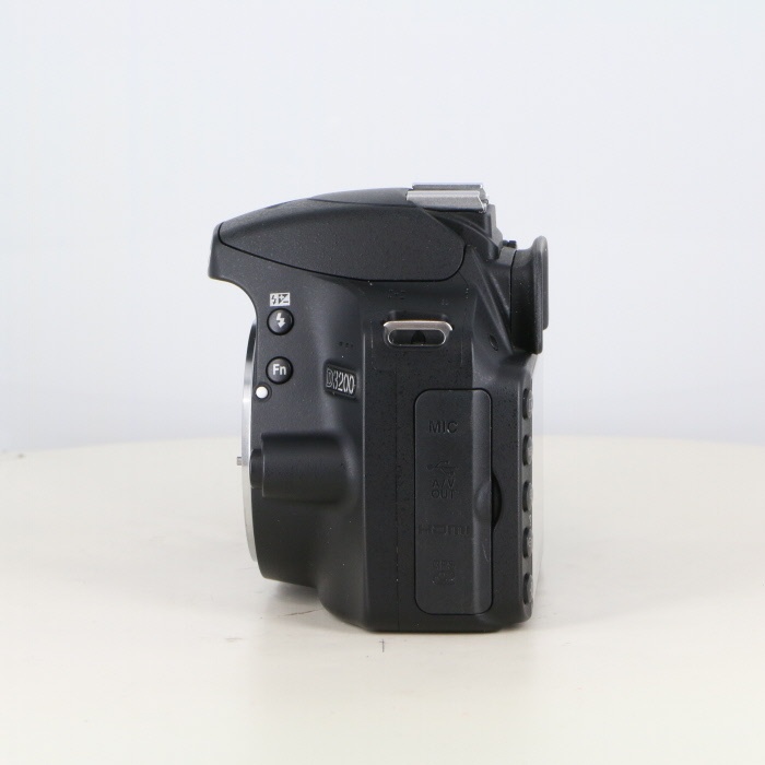 ニコン D3200 ボディ ブラック