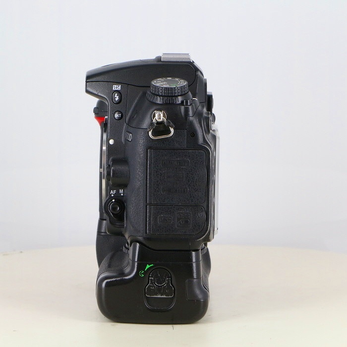 ニコン D7000ボディ+MB-D11