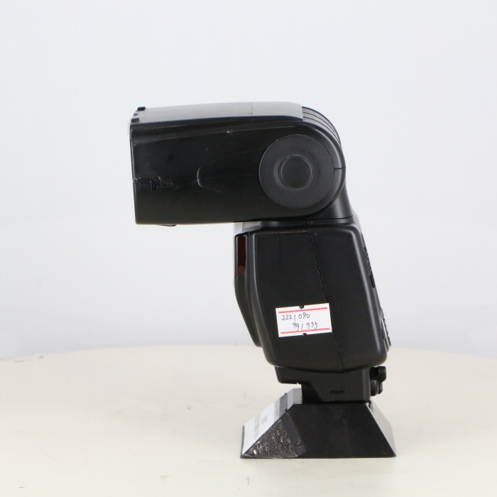 ニコン SB-700 スピードライト