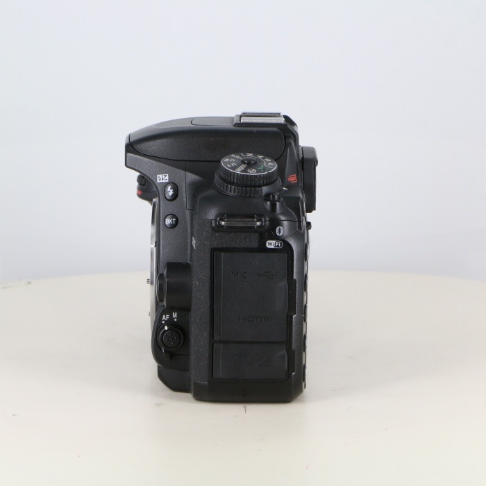 ニコン D7500 ボディ