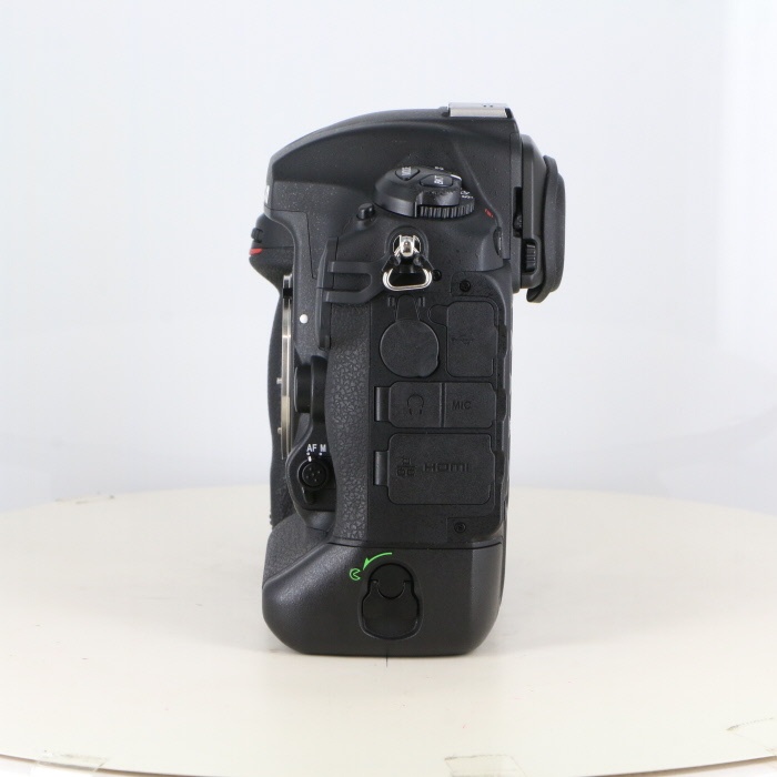 ニコン D5 ボディ(XQD-TYPE)