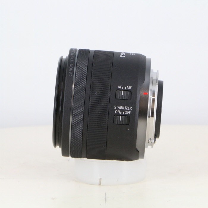キヤノン RF35/1.8マクロ IS STM