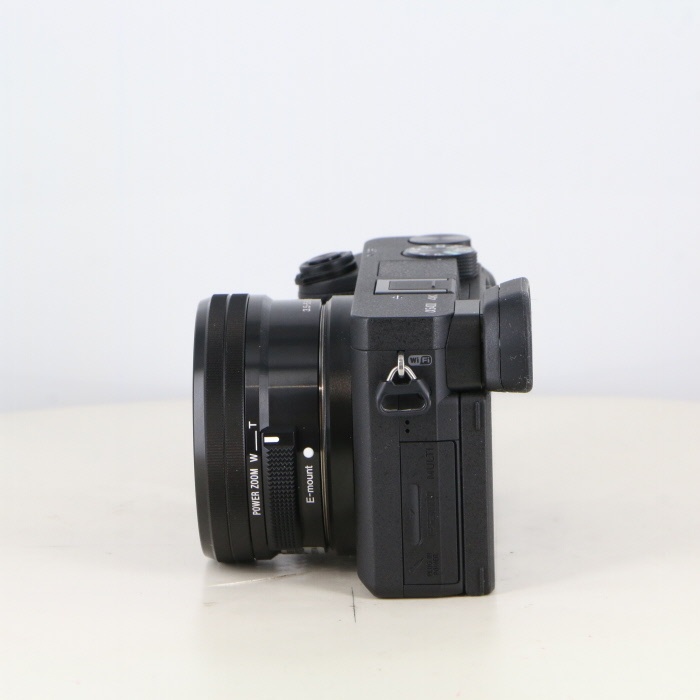 ソニー α6400（ILCE-6400）ブラック+EPZ16-50/3.5-5.6OSS