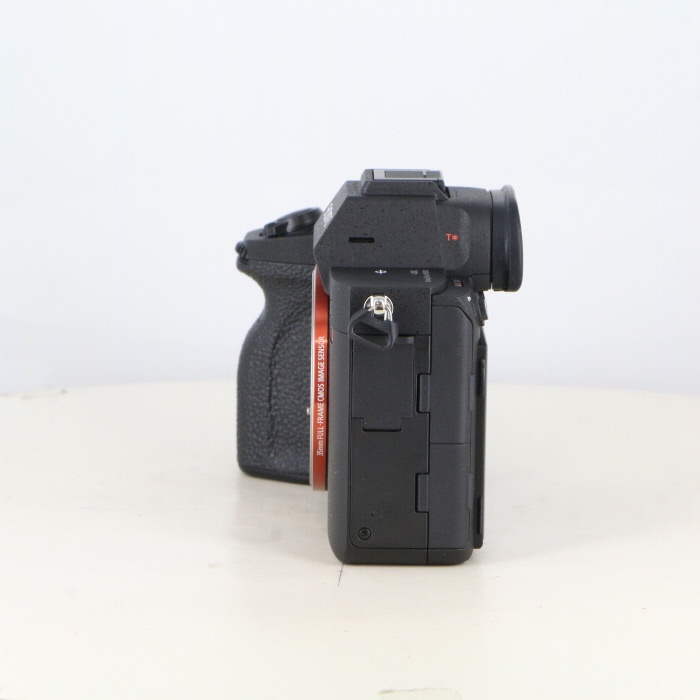 ソニー α7R IV (ILCE-7RM4A) ボディ