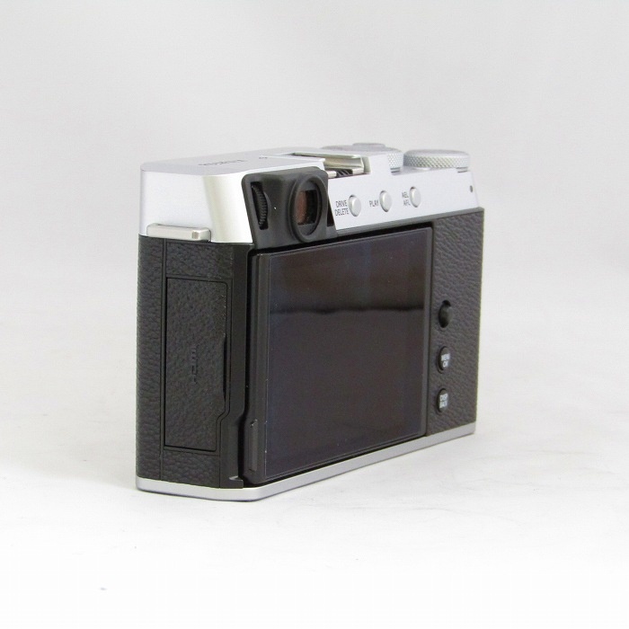 フジフイルム X-E4-S ボデイ