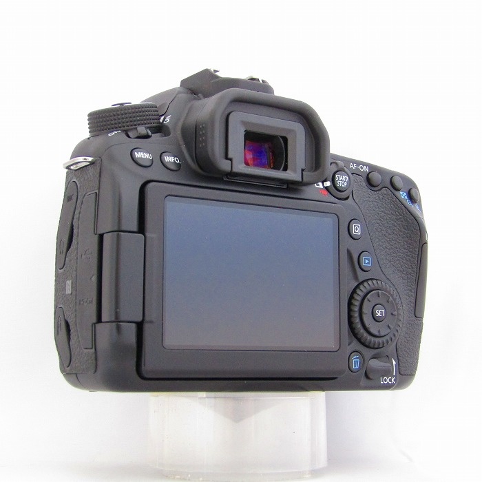 キヤノン EOS 80D ボデイ