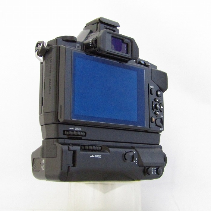 オリンパス OM-D E-M5 ブラツク+HLD-6G