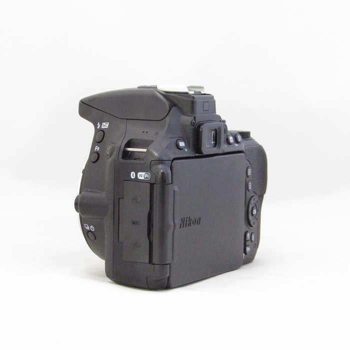 ニコン D5600 ボデイ