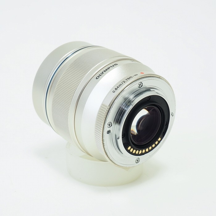 オリンパス M.ズイコーデジタル ED75/1.8 シルバー