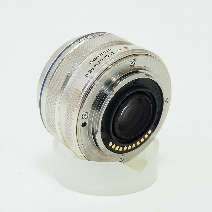 オリンパス M.ズイコーデジタル 17/1.8 シルバー