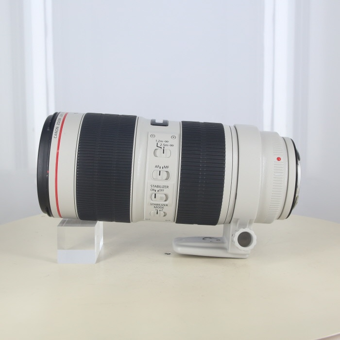 キヤノン EF70-200/F2.8L IS III USM