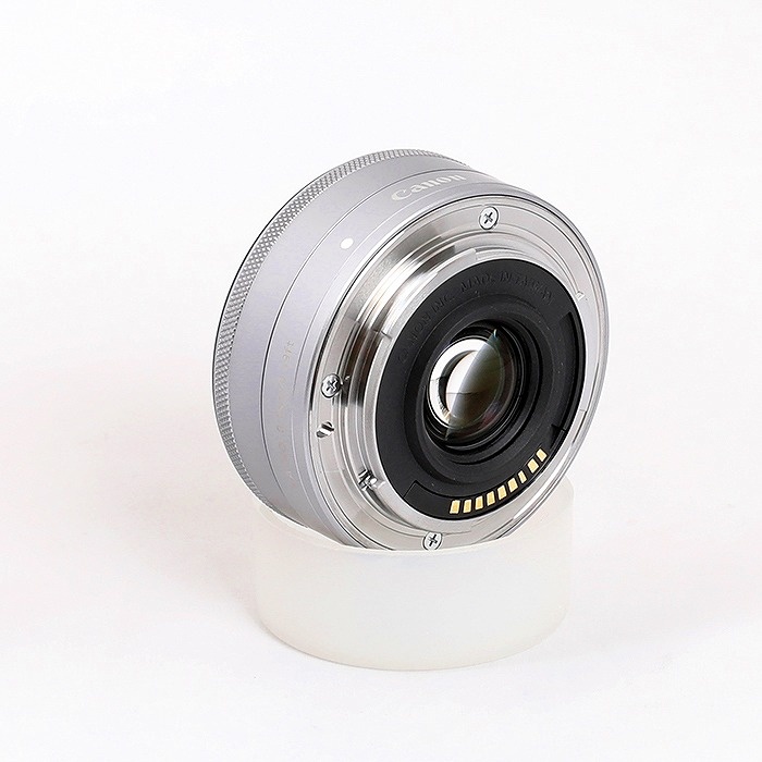 キヤノン EF-M22/2 STM