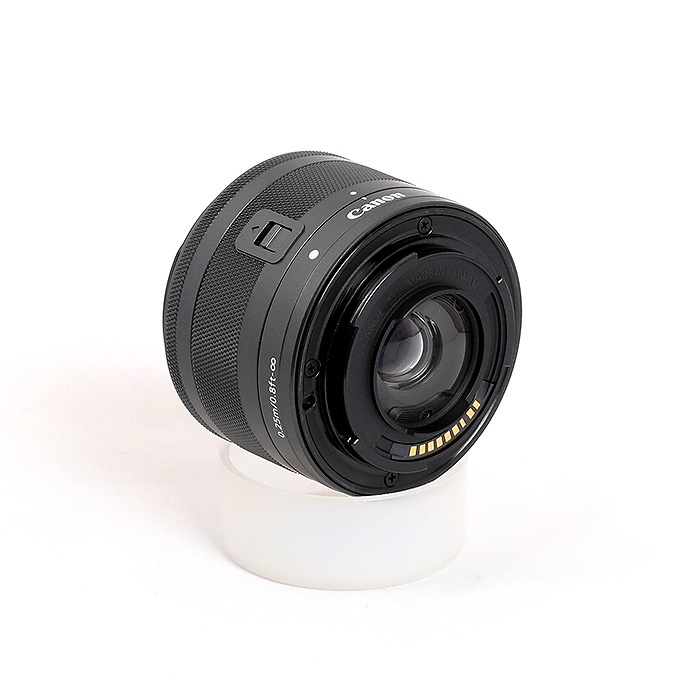 キヤノン EF-M15-45/3.5-6.3 IS STM