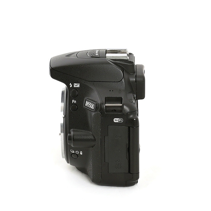 ニコン D5500 ボディ ブラック